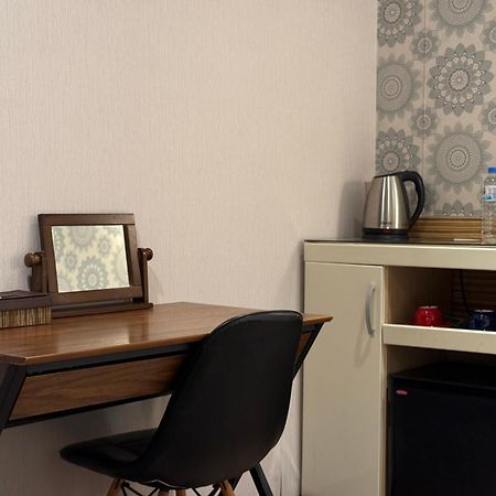 泊居旅店 Oursinn Hotel Тайпей Екстериор снимка
