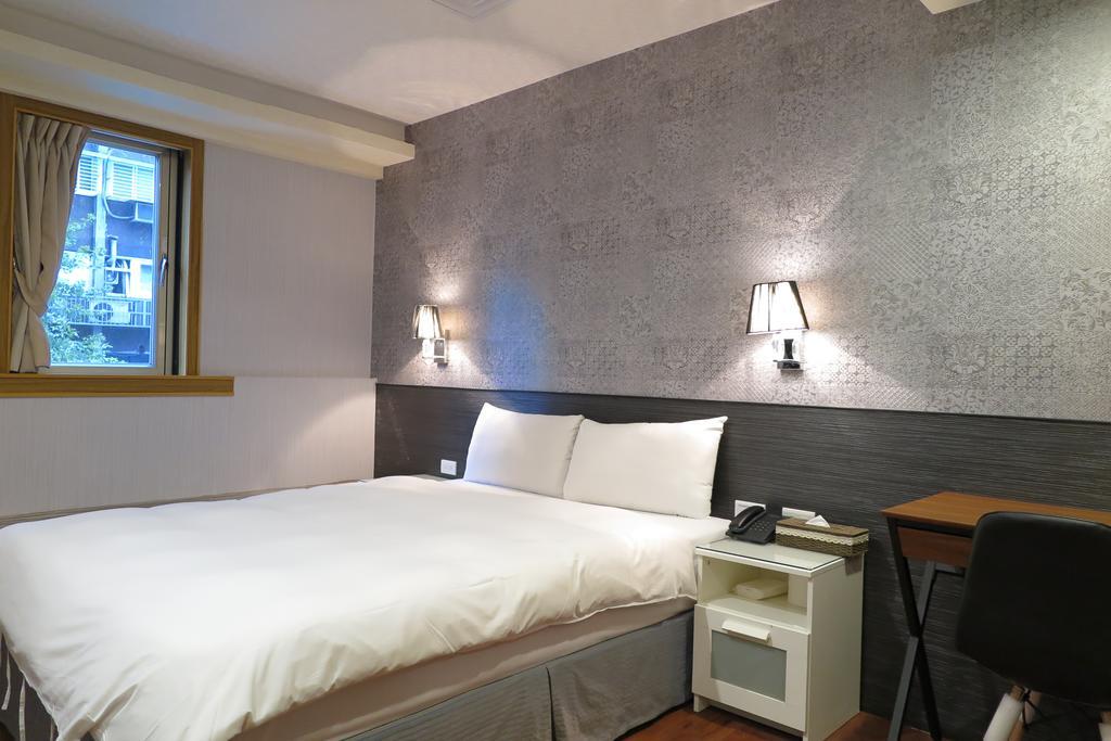 泊居旅店 Oursinn Hotel Тайпей Екстериор снимка