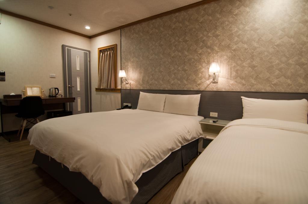 泊居旅店 Oursinn Hotel Тайпей Екстериор снимка