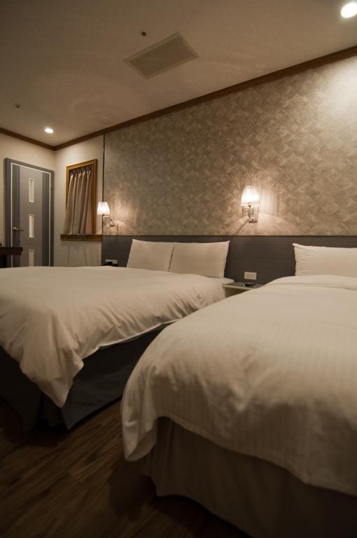 泊居旅店 Oursinn Hotel Тайпей Екстериор снимка